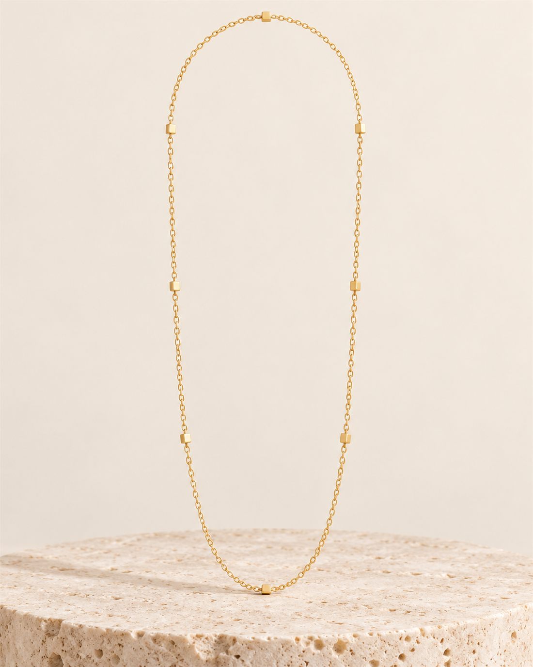 Cadena con cubitos de oro 18k, grosor 0,9 mm