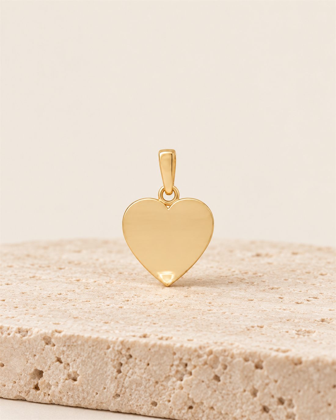 Colgante corazón de oro 18k, 13,6 x 12,2 mm