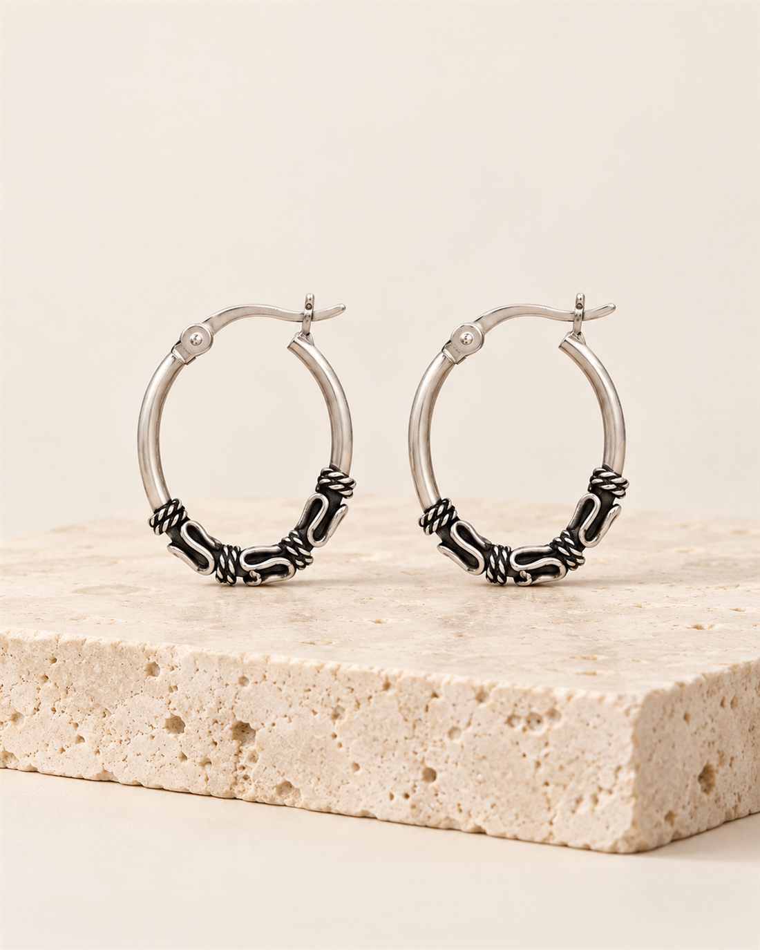 Criollas ovaladas Bali de plata, 20 x 15 mm