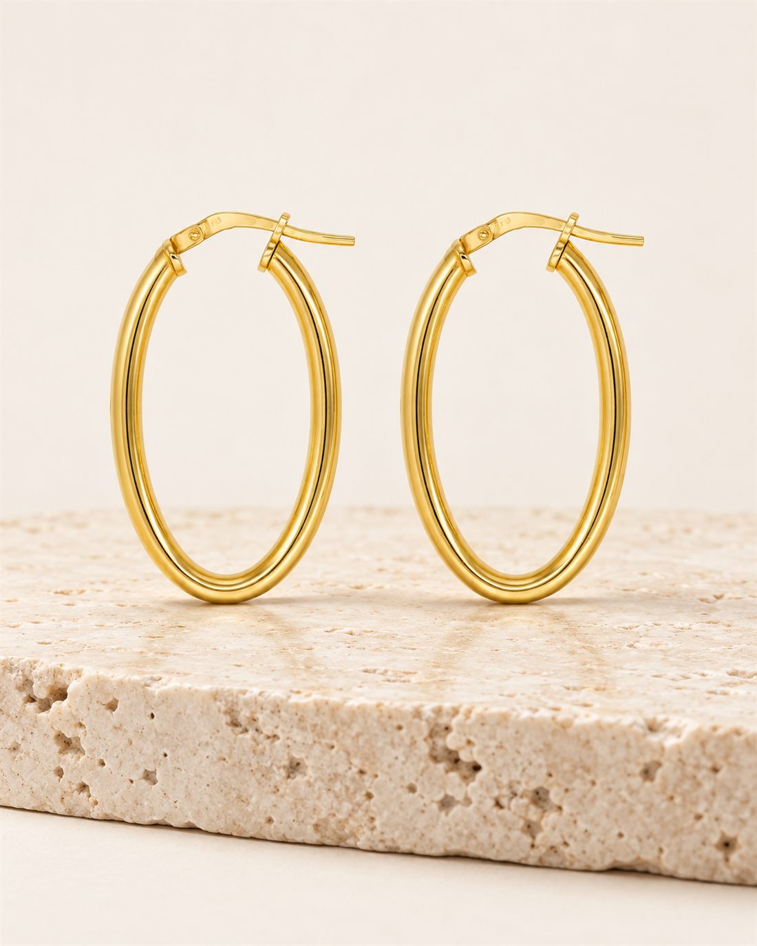 Criollas ovaladas con baño de oro, 35 x 21 mm
