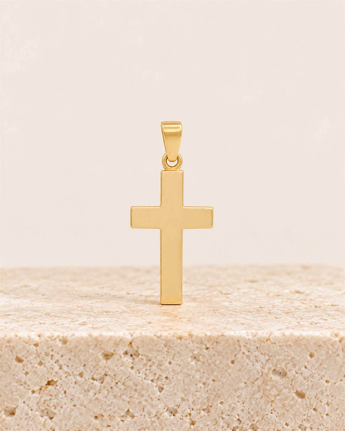 Cruz lisa mediana de oro 18k, 22,6 x 12,3 mm