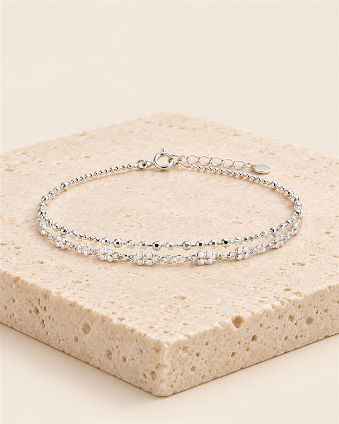 Pulsera de bolitas de plata con trébol, largo 17 + 5 cm