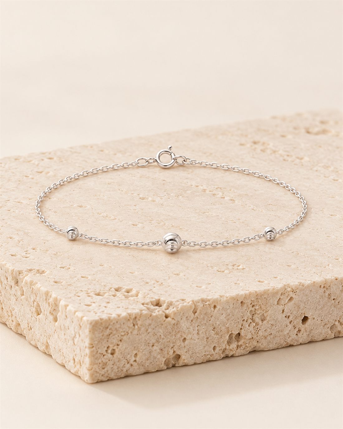 Pulsera de plata con bola tallada, bola de 3 mm