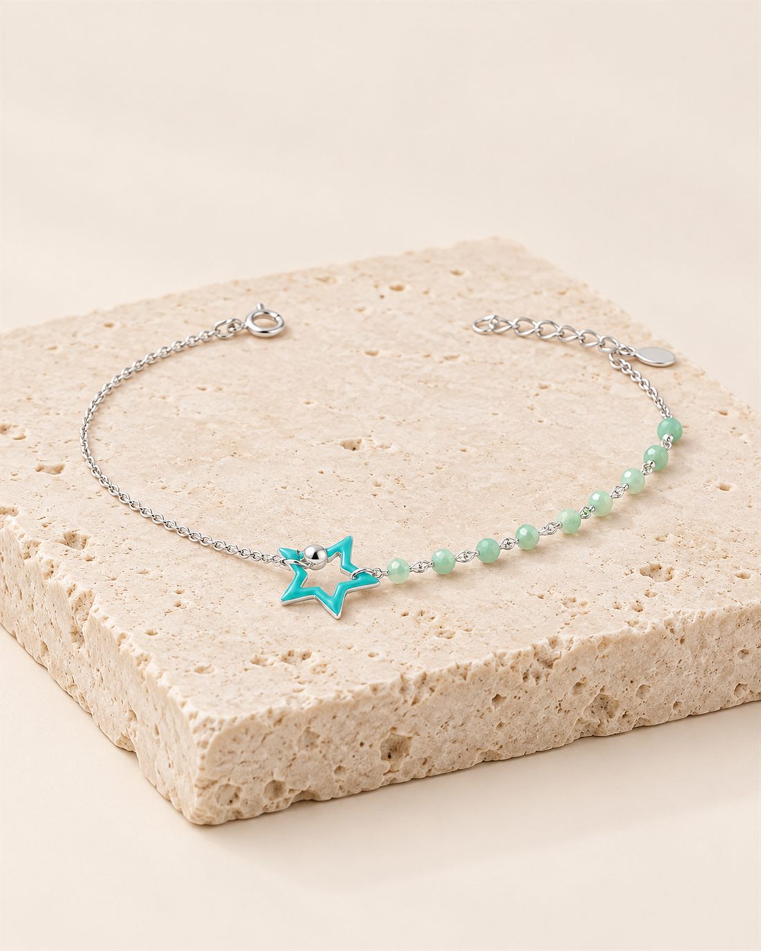 Tobillera de plata con estrella y bolitas turquesa, cadena rosario